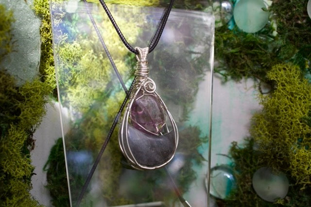 third-eye pendant