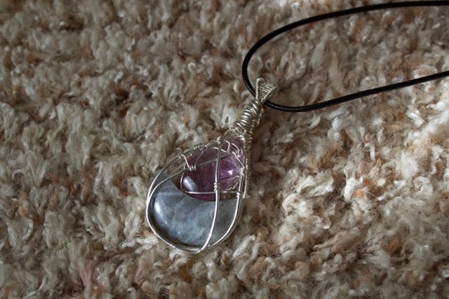 third-eye pendant