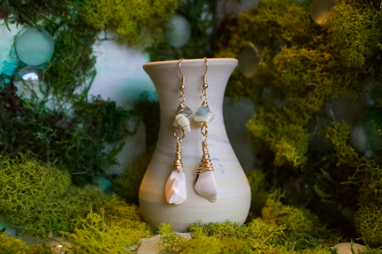 Golden sea dangles