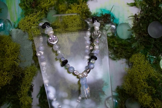 opalite kitty choker