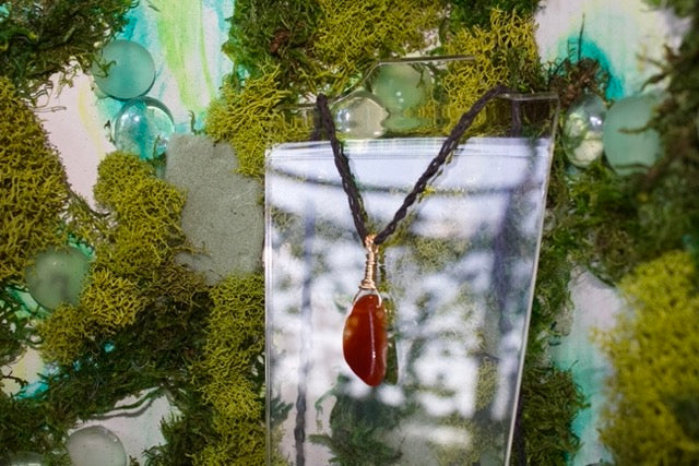 crocheted carnelian choker